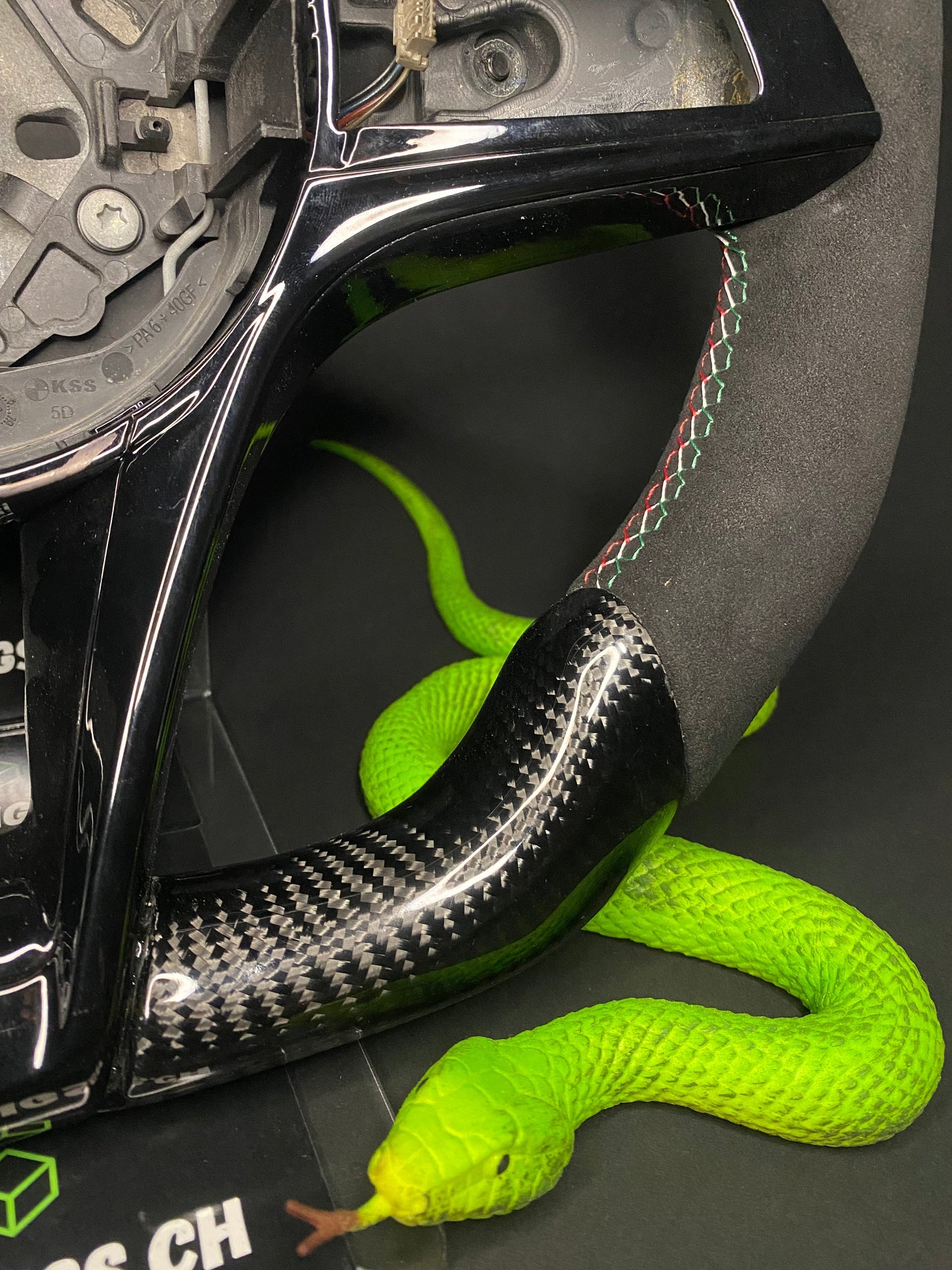 Alfa Romeo Carbon Sport Steering Wheel