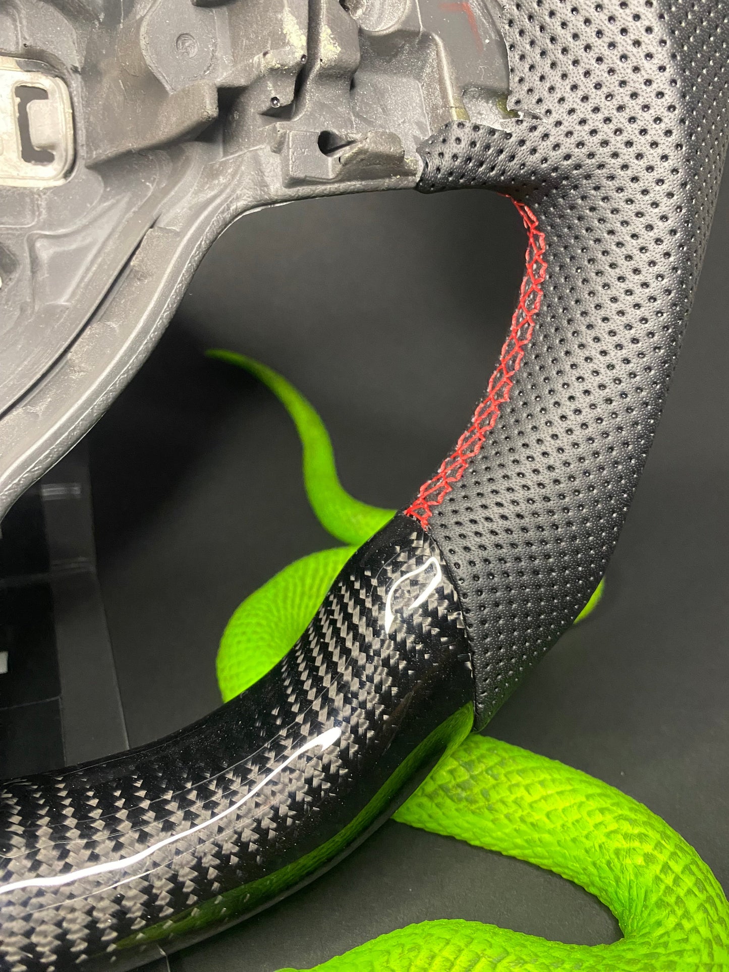 VW Golf 6 Carbon Sports Steering Wheel