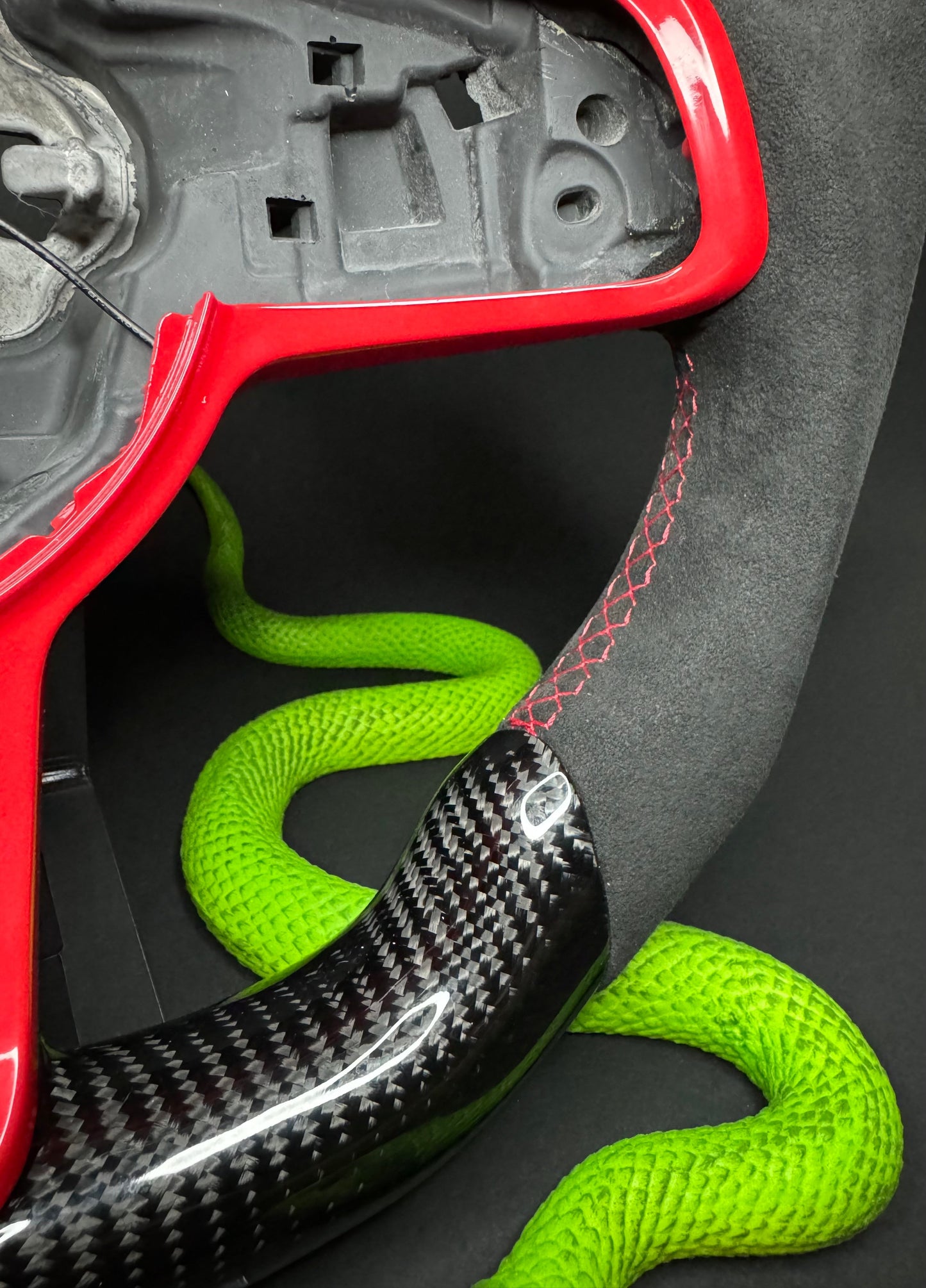 VW Golf 7/7.5 Sport Steering Wheel Carbon (LED) RED Edition
