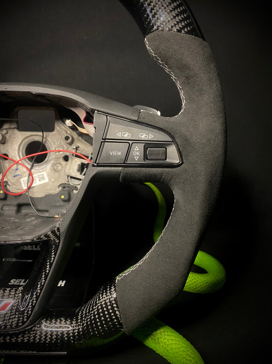 Seat Sport Steering Wheel Carbon (LED)