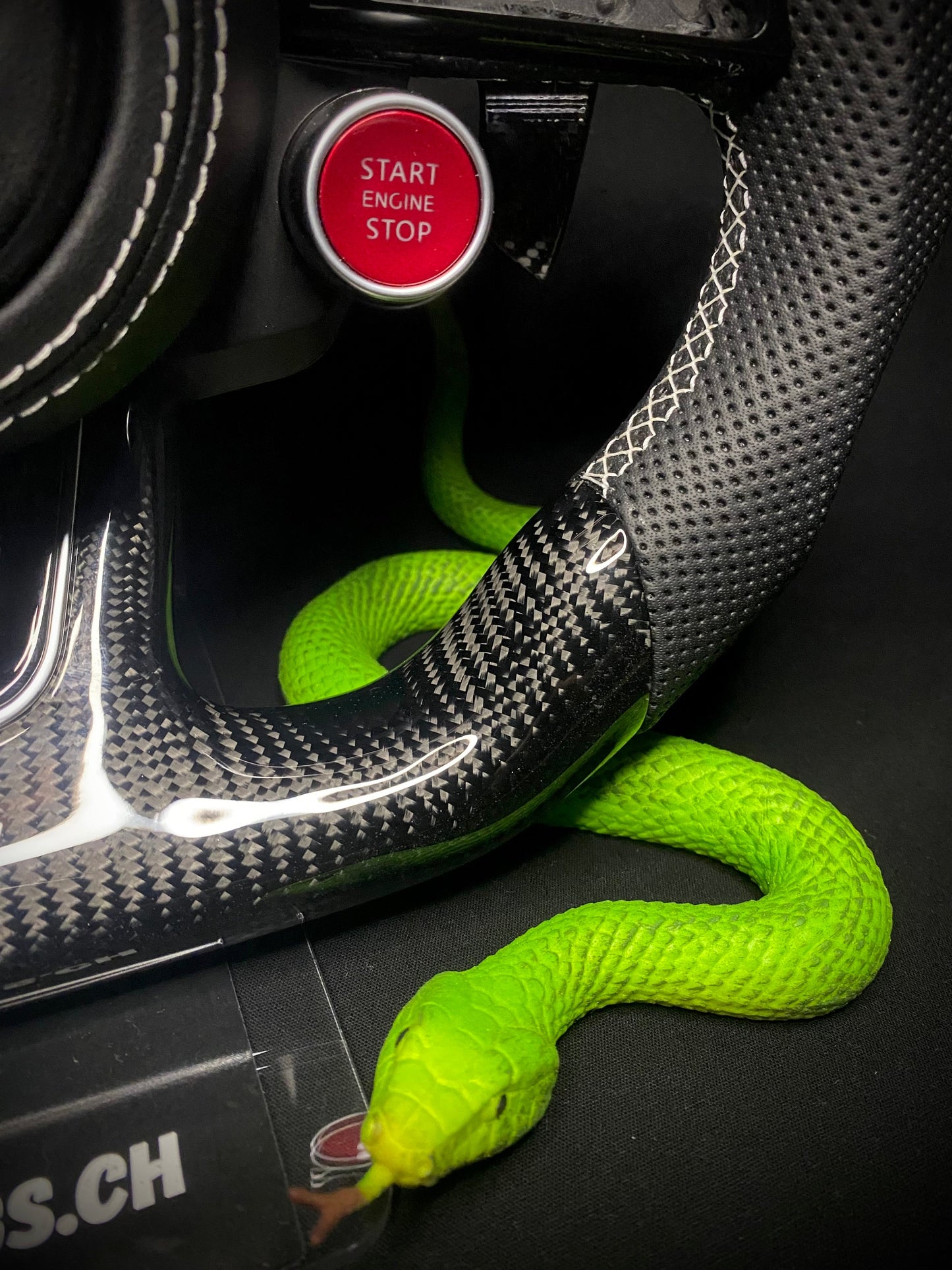 Audi Sport Steering Wheel Carbon (LED)