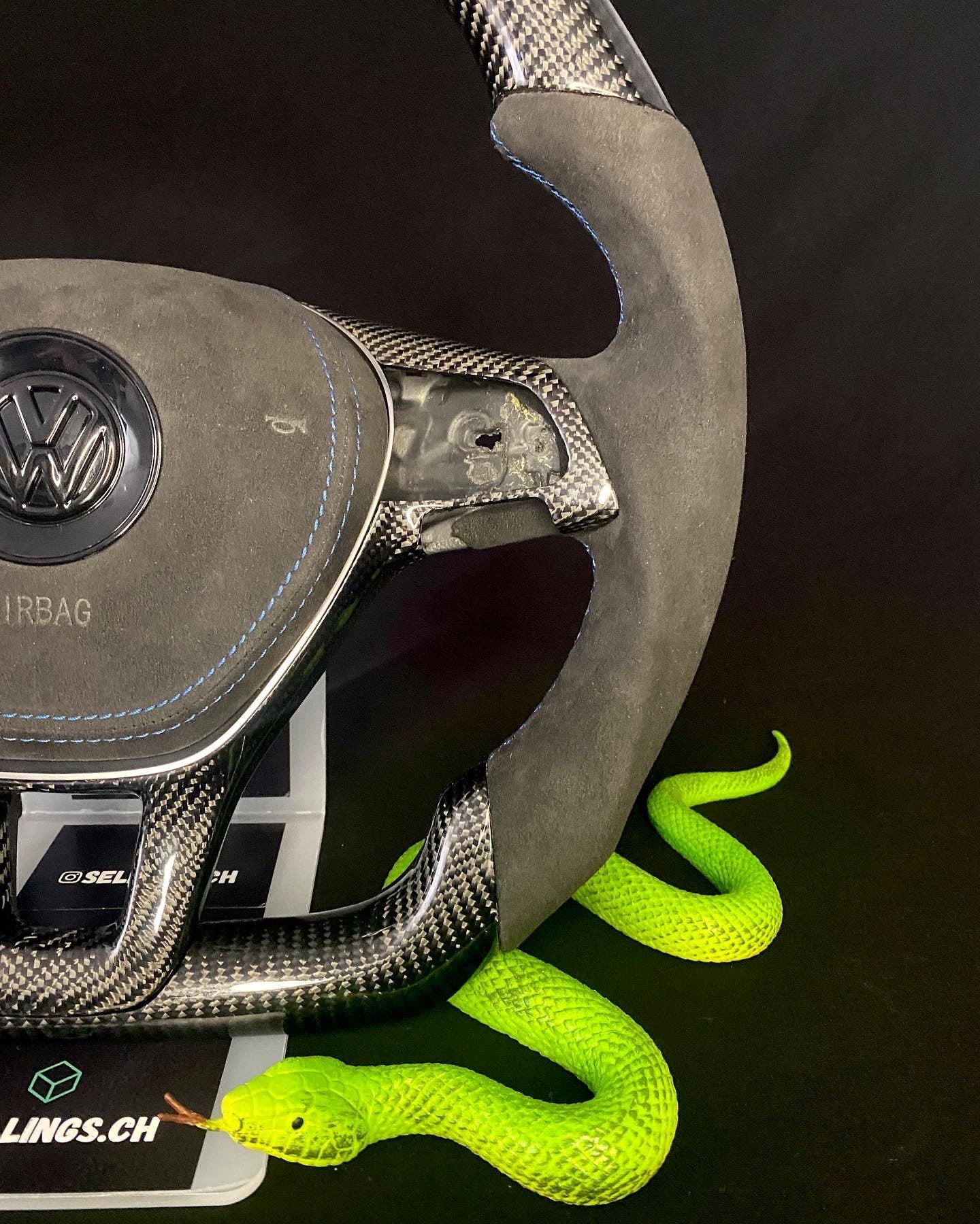 VW Sportlenkrad Carbon Standard (LED)