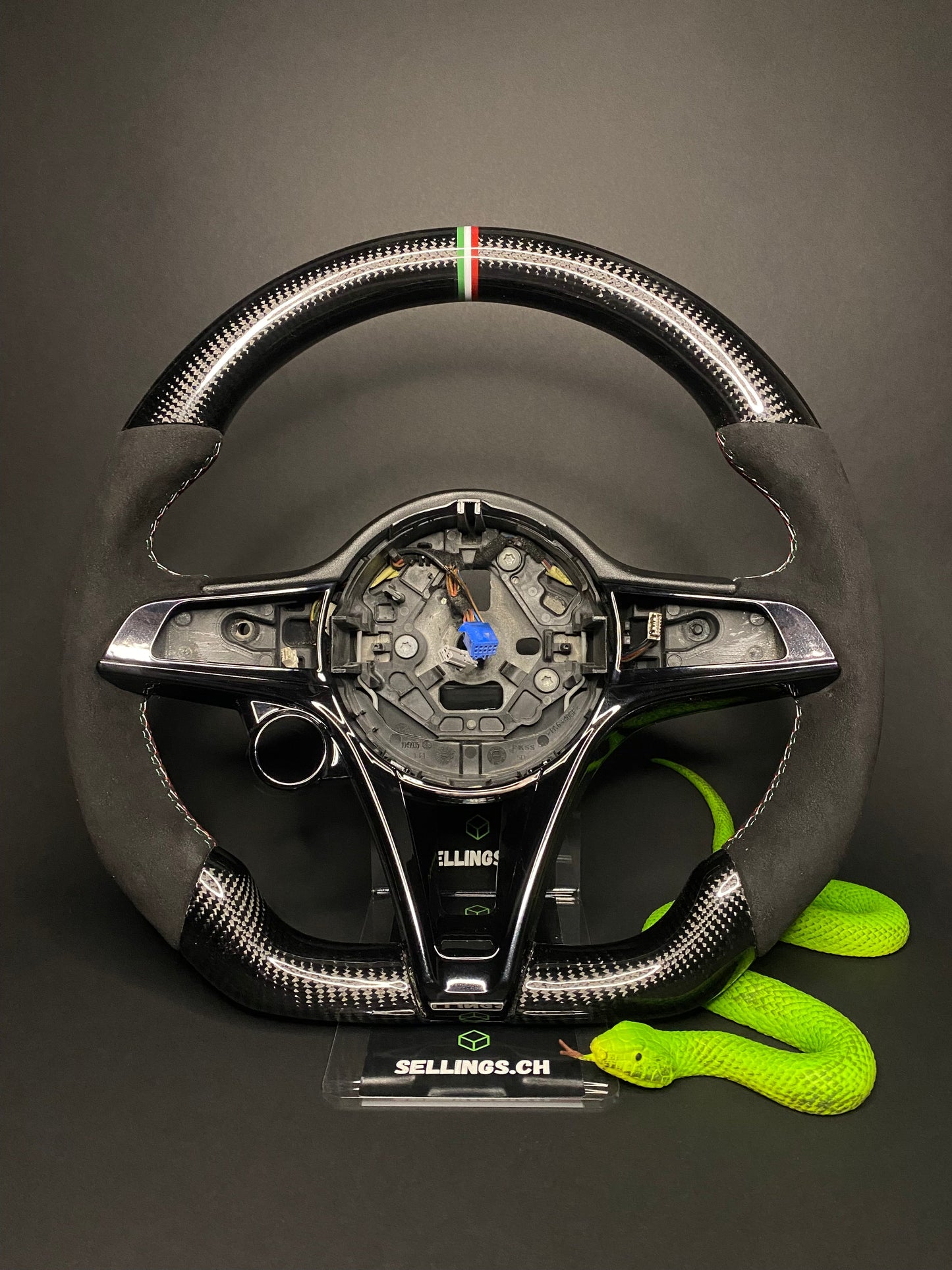 Alfa Romeo Carbon Sport Steering Wheel