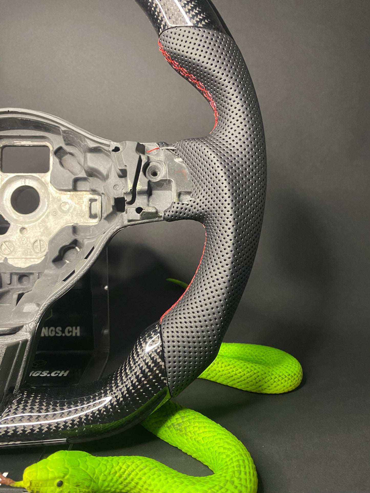 VW Golf 6 Carbon Sports Steering Wheel