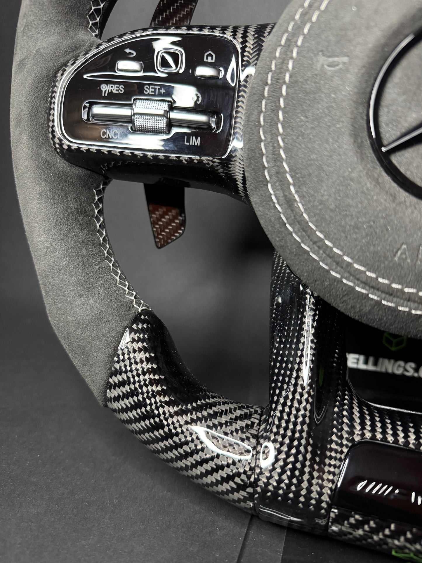 Mercedes AMG Carbon LED Sports Steering Wheel (Upgrade to Facelift)