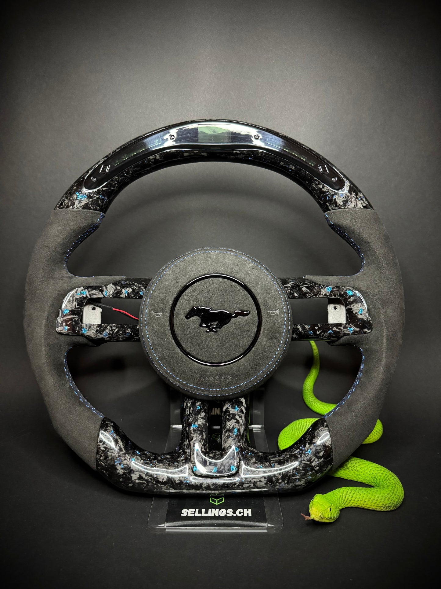 Ford Mustang Sports Steering Wheel Forged Carbon Color Splitter (LED)