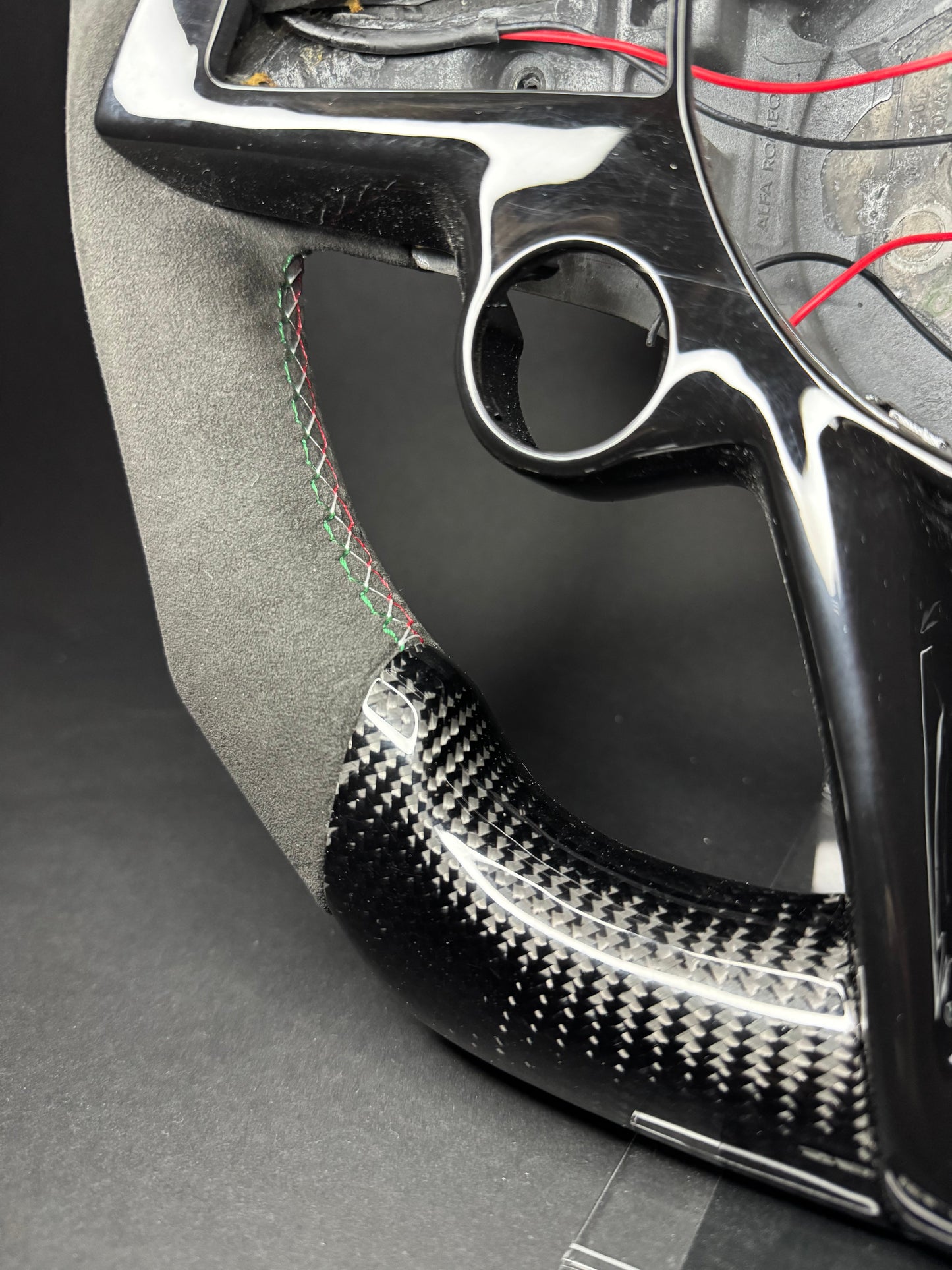Alfa Romeo Carbon Sports Steering Wheel (LED)