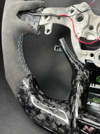Hyundai Sports Steering Wheel Forged Carbon (LED)