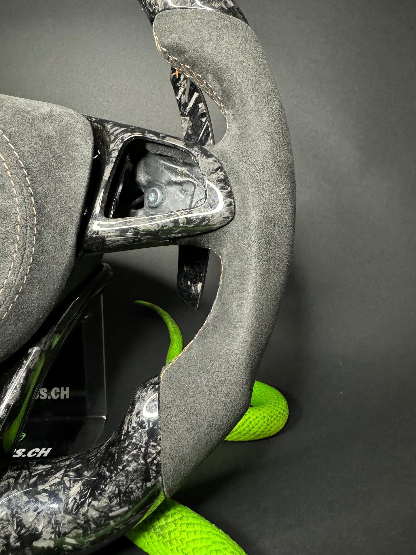 Mercedes AMG Sport Steering Wheel Forged Carbon (LED)