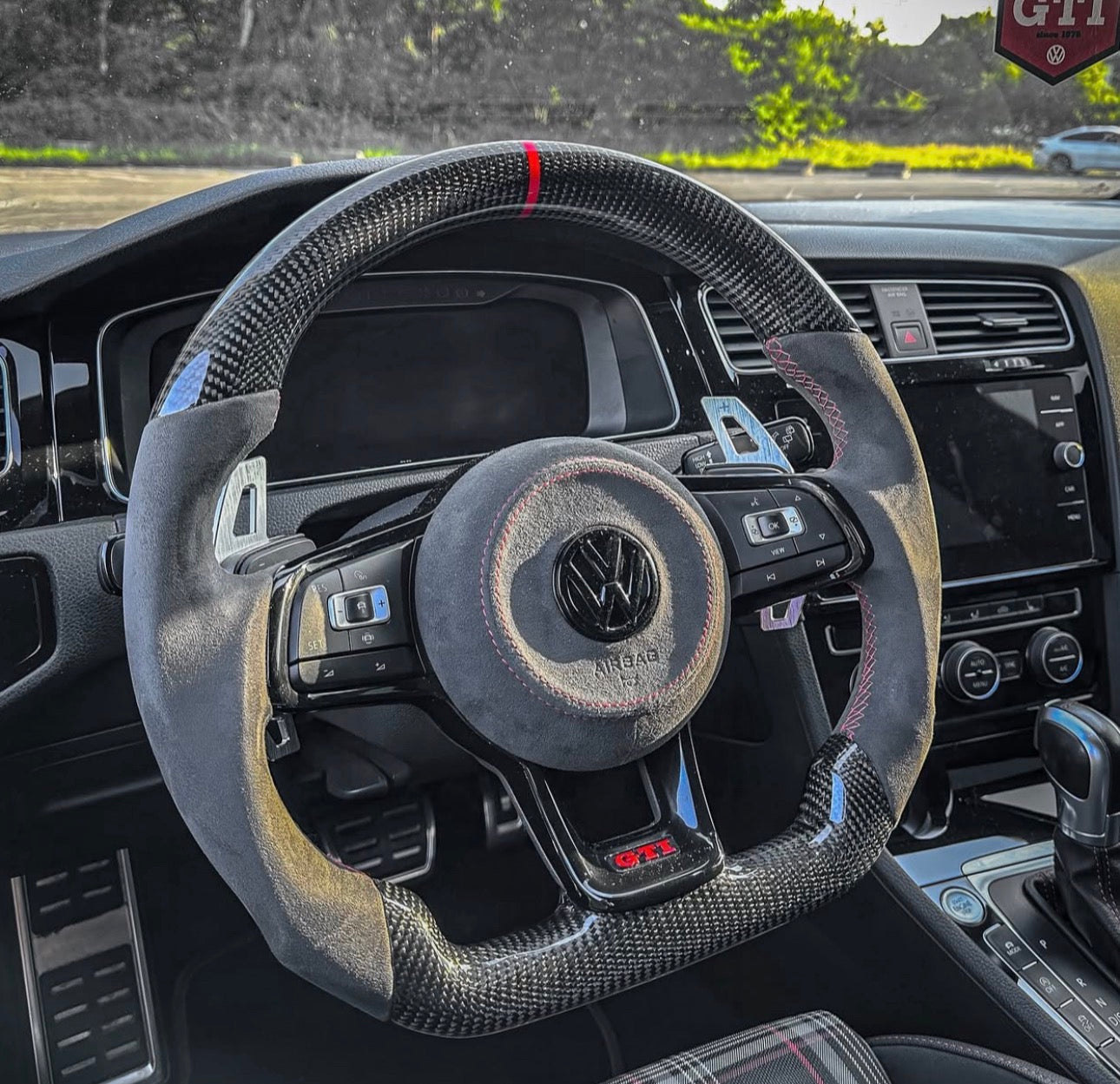 VW Golf 7/7.5 Carbon Sports Steering Wheel