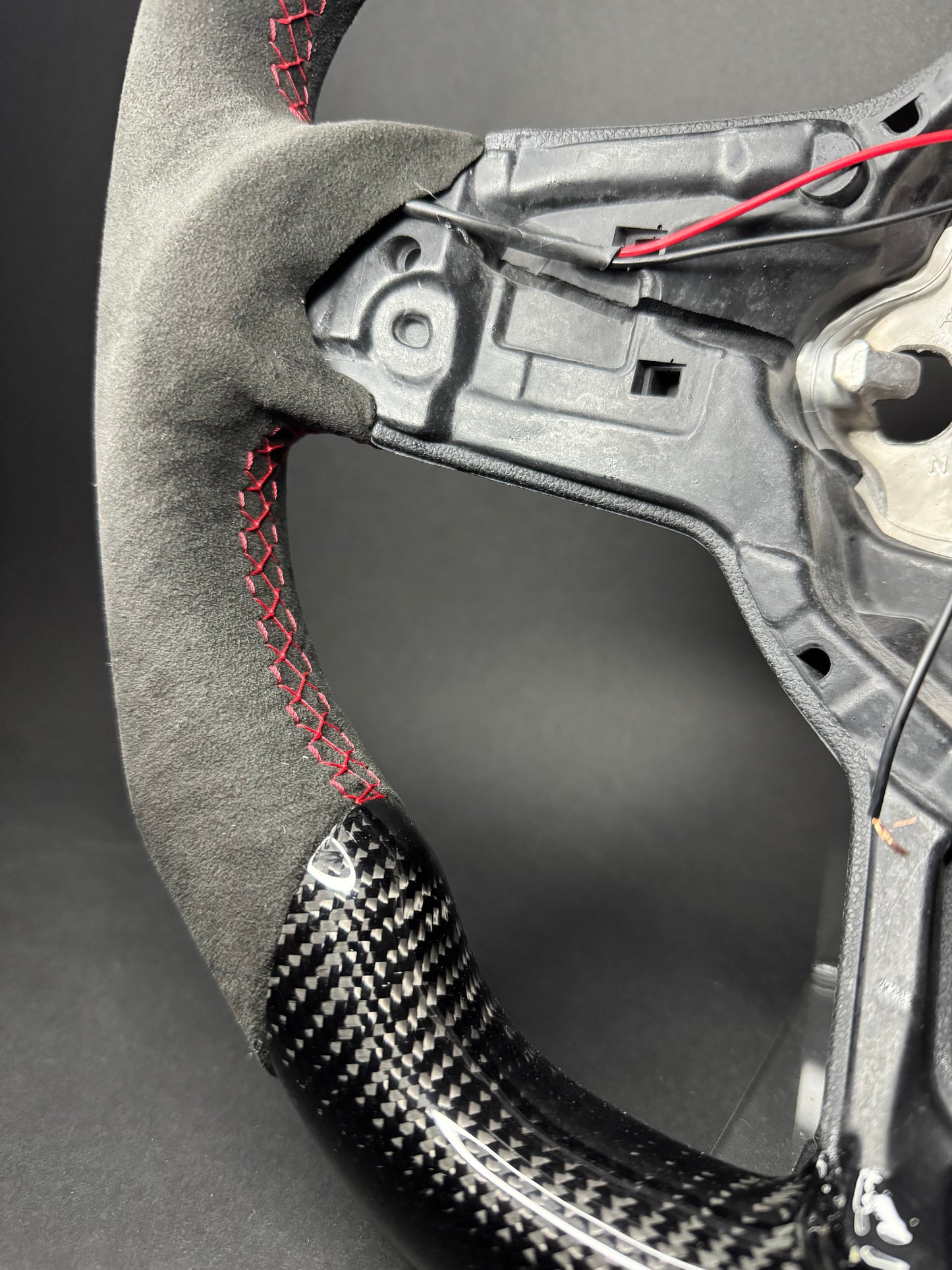 VW Golf 7/7.5 Carbon Sport Steering Wheel (LED)
