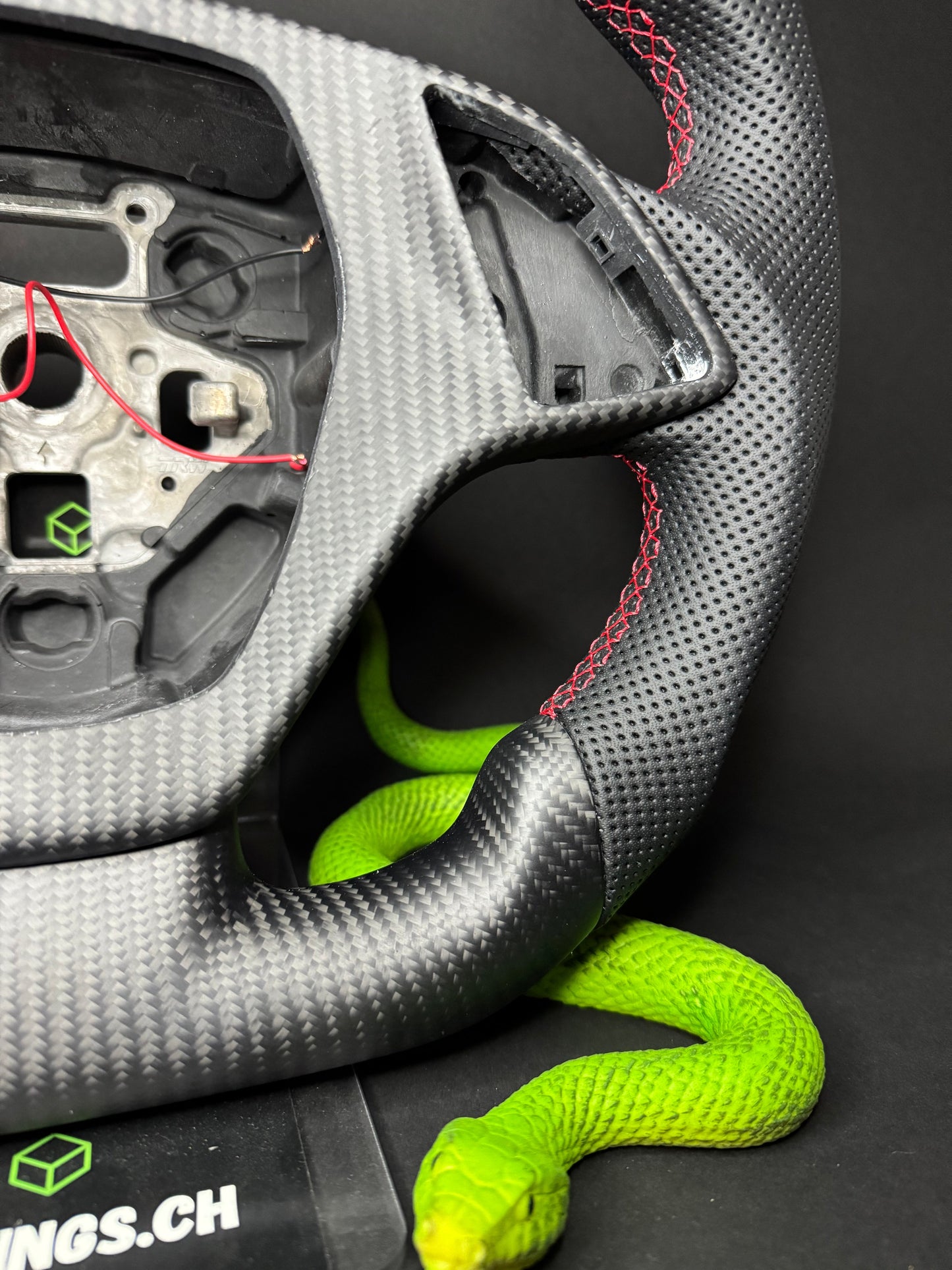 Corvette Sport Steering Wheel Carbon Matte (LED)