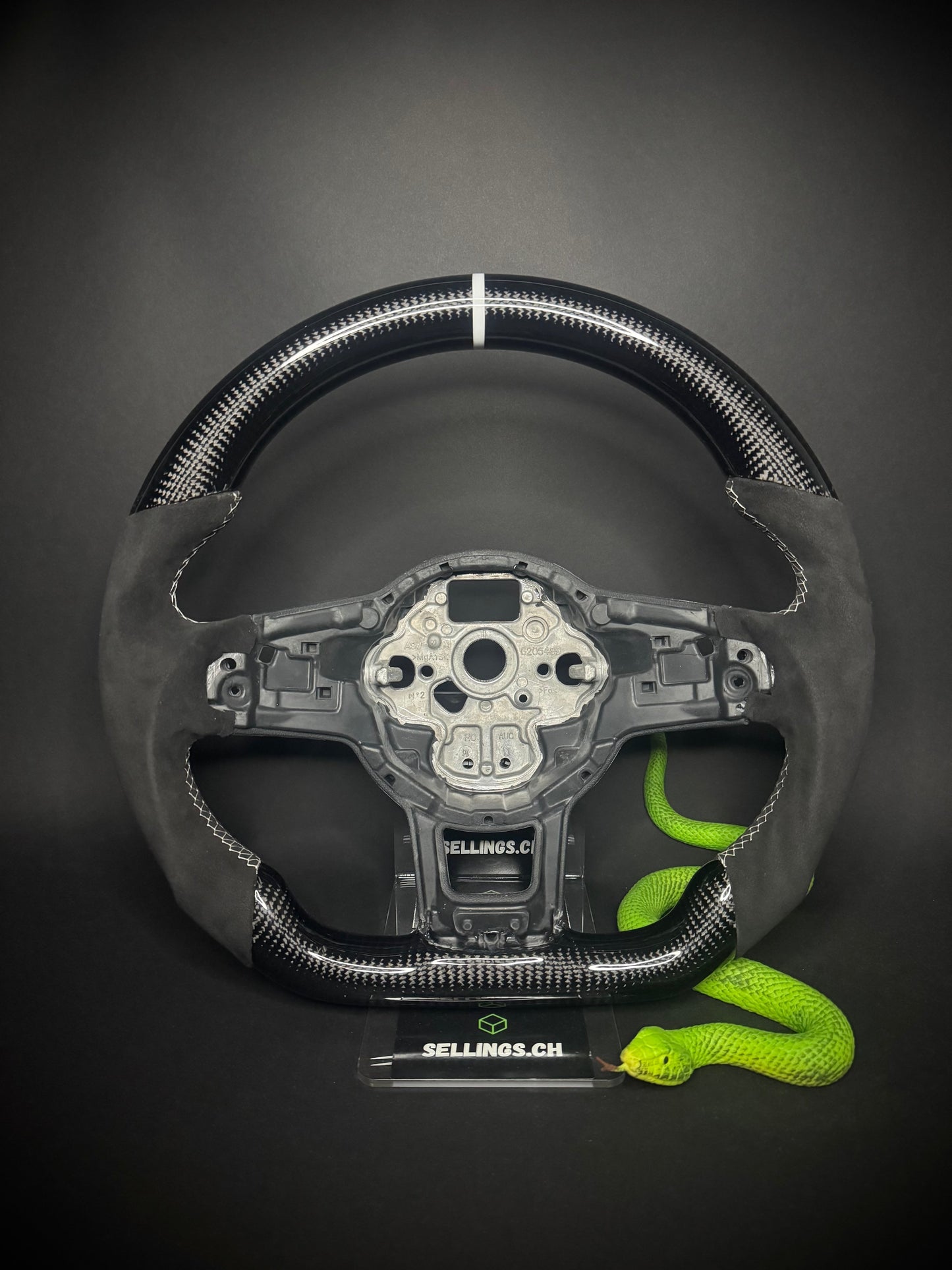 VW Golf 7/7.5 Carbon Sports Steering Wheel