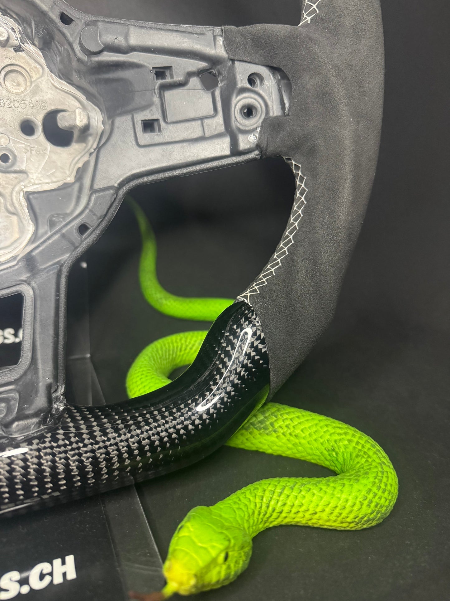 VW Golf 7/7.5 Carbon Sports Steering Wheel