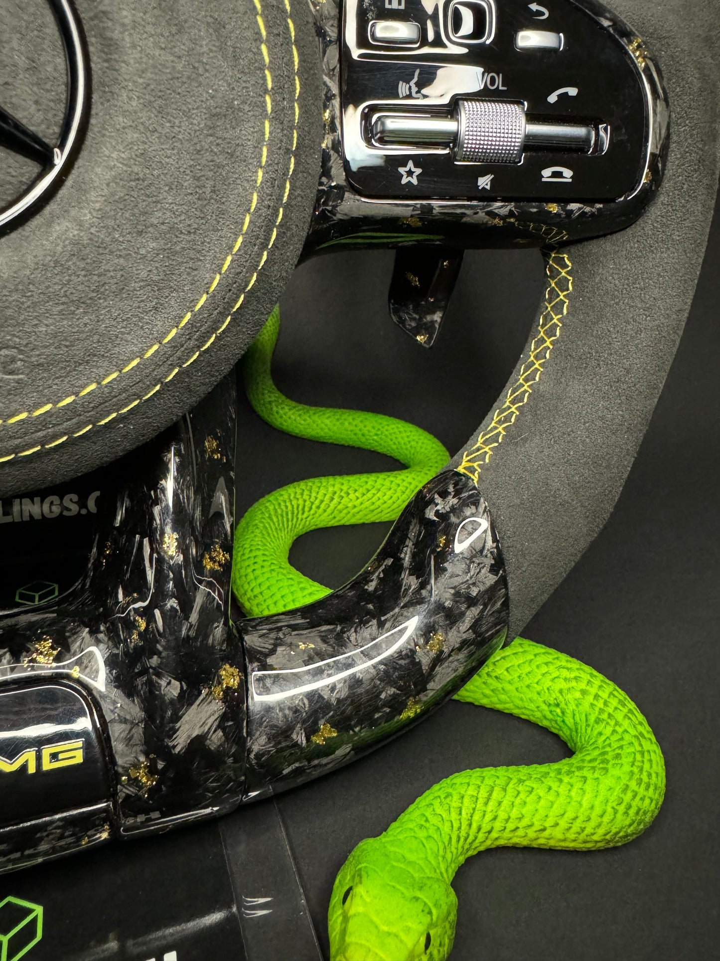 Mercedes AMG Sport Steering Wheel Forged Carbon Color Splitter