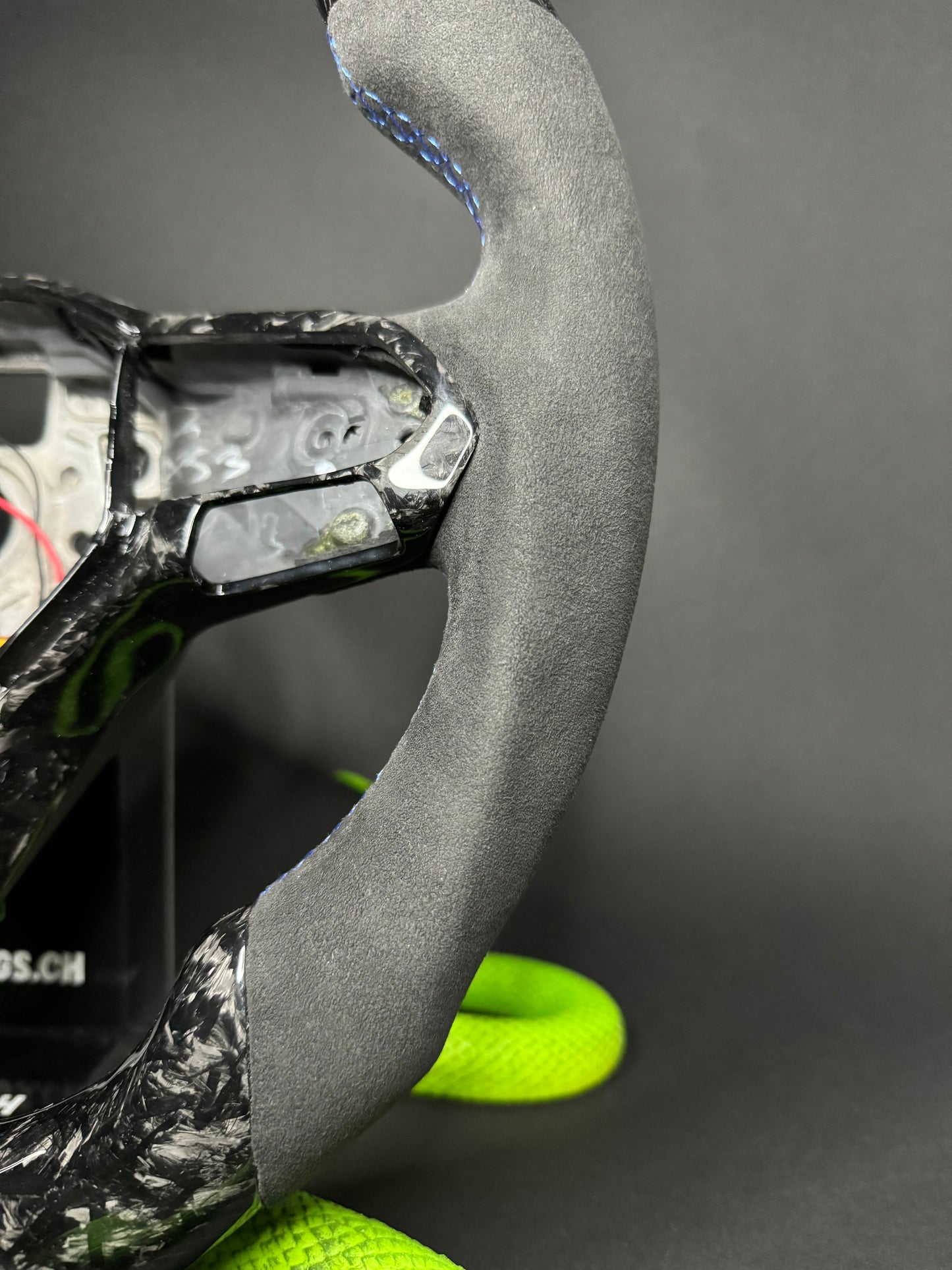 VW Golf 8 Sports Steering Wheel Forged Carbon (LED)