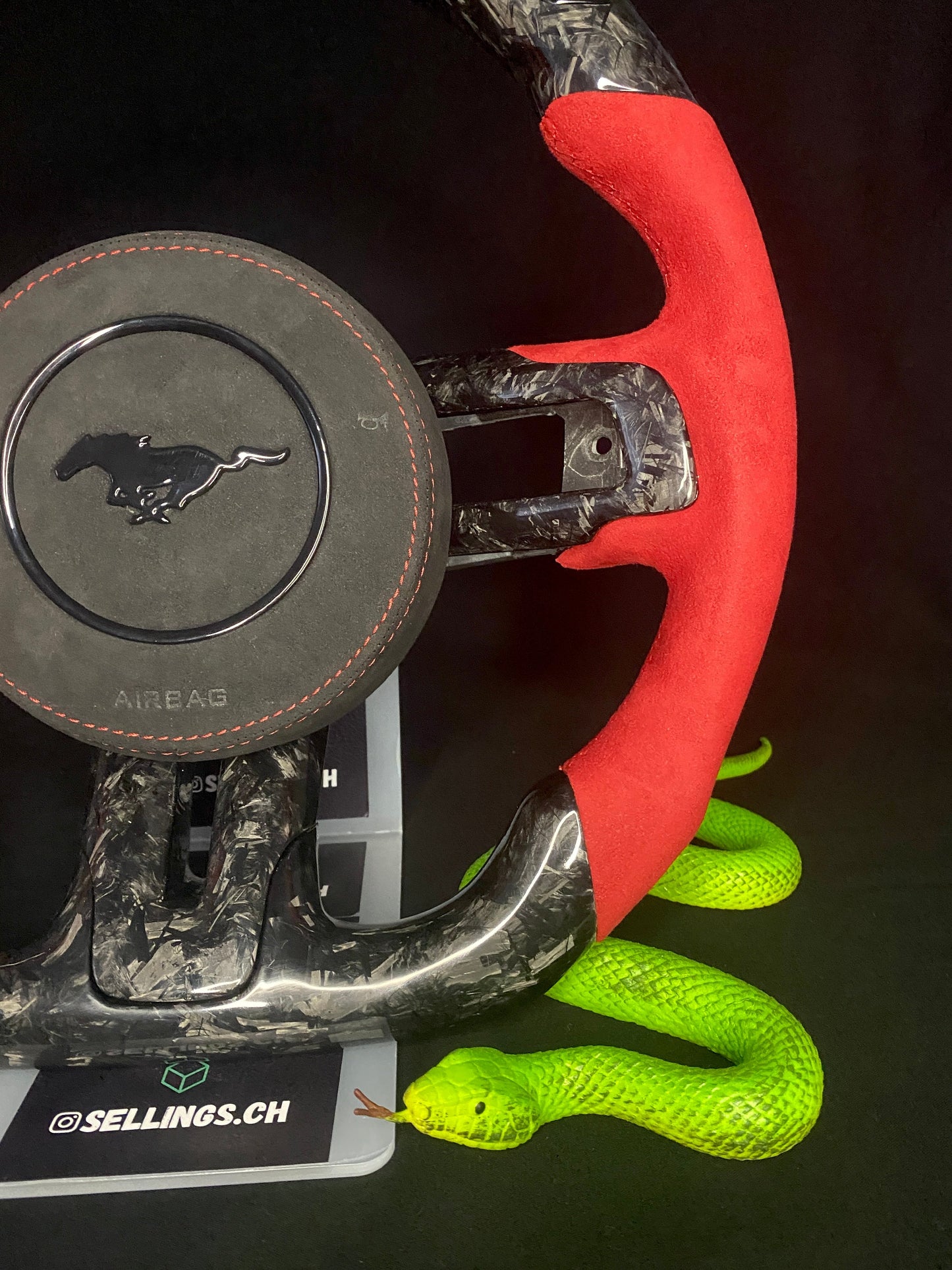 Ford Mustang Sports Steering Wheel Forged Carbon (LED)