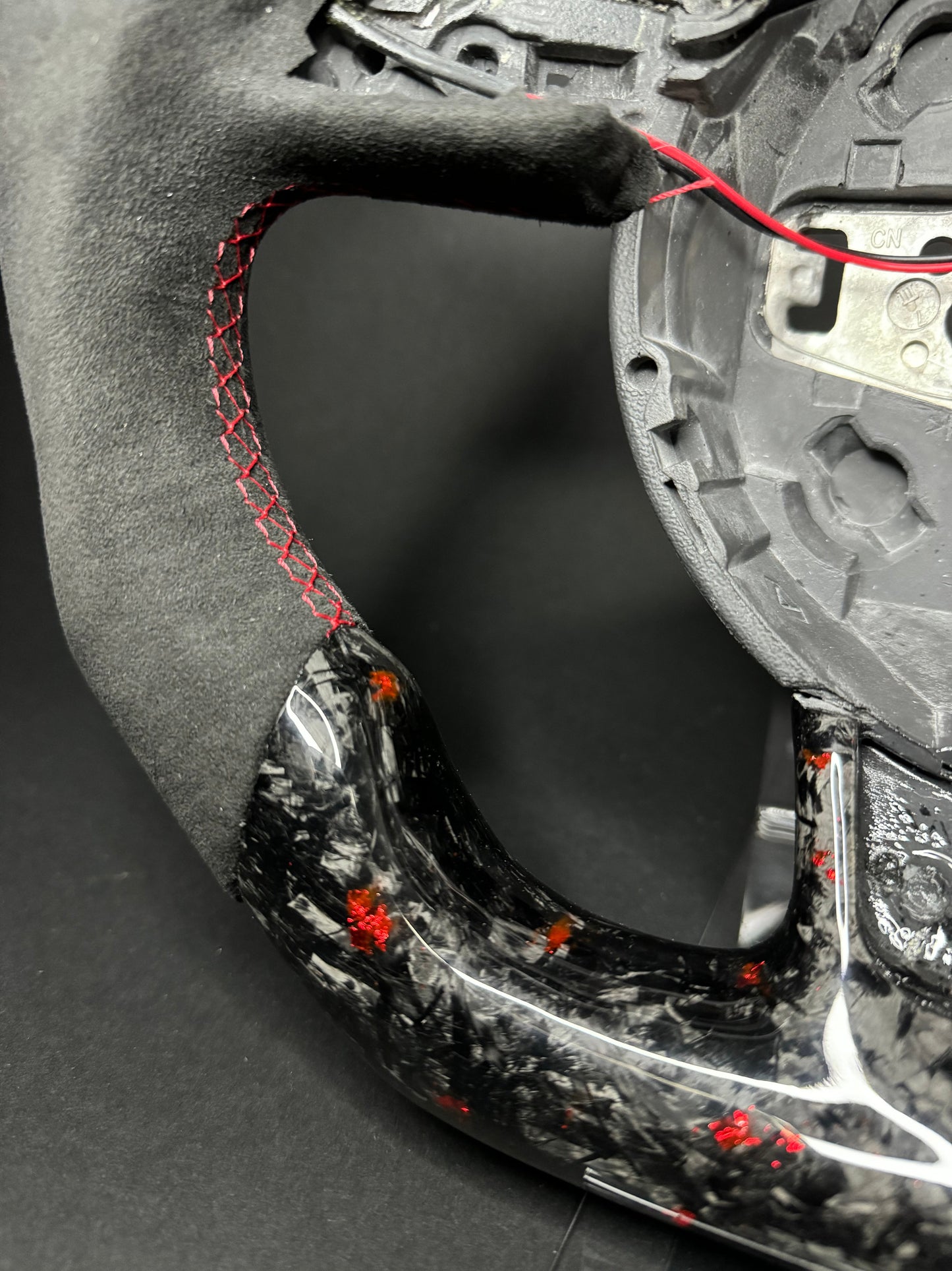 Audi Sport Steering Wheel Forged Carbon Color Splinter (LED)