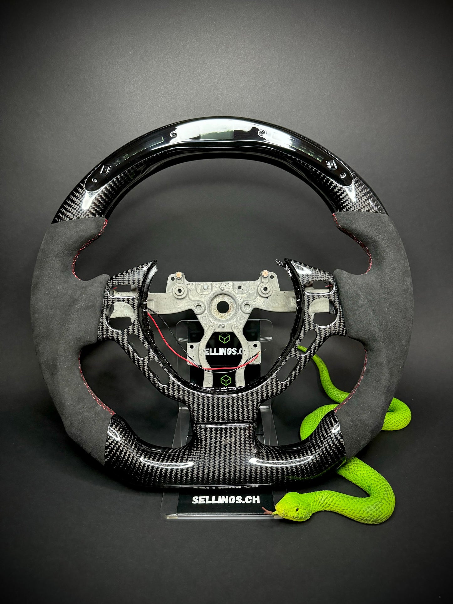 Nissan GTR Sports Steering Wheel Carbon (LED)
