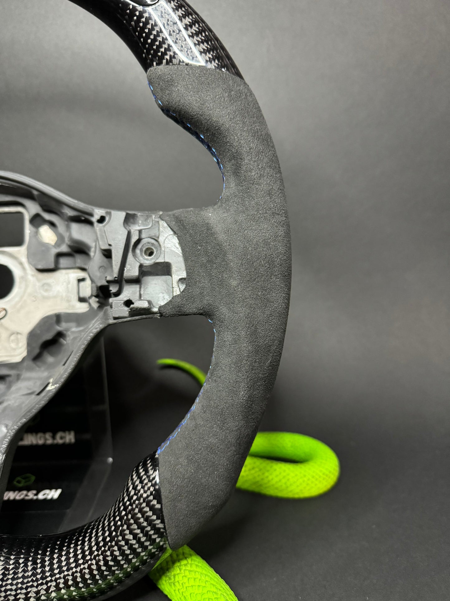 VW Golf 6 Carbon Sports Steering Wheel (LED)