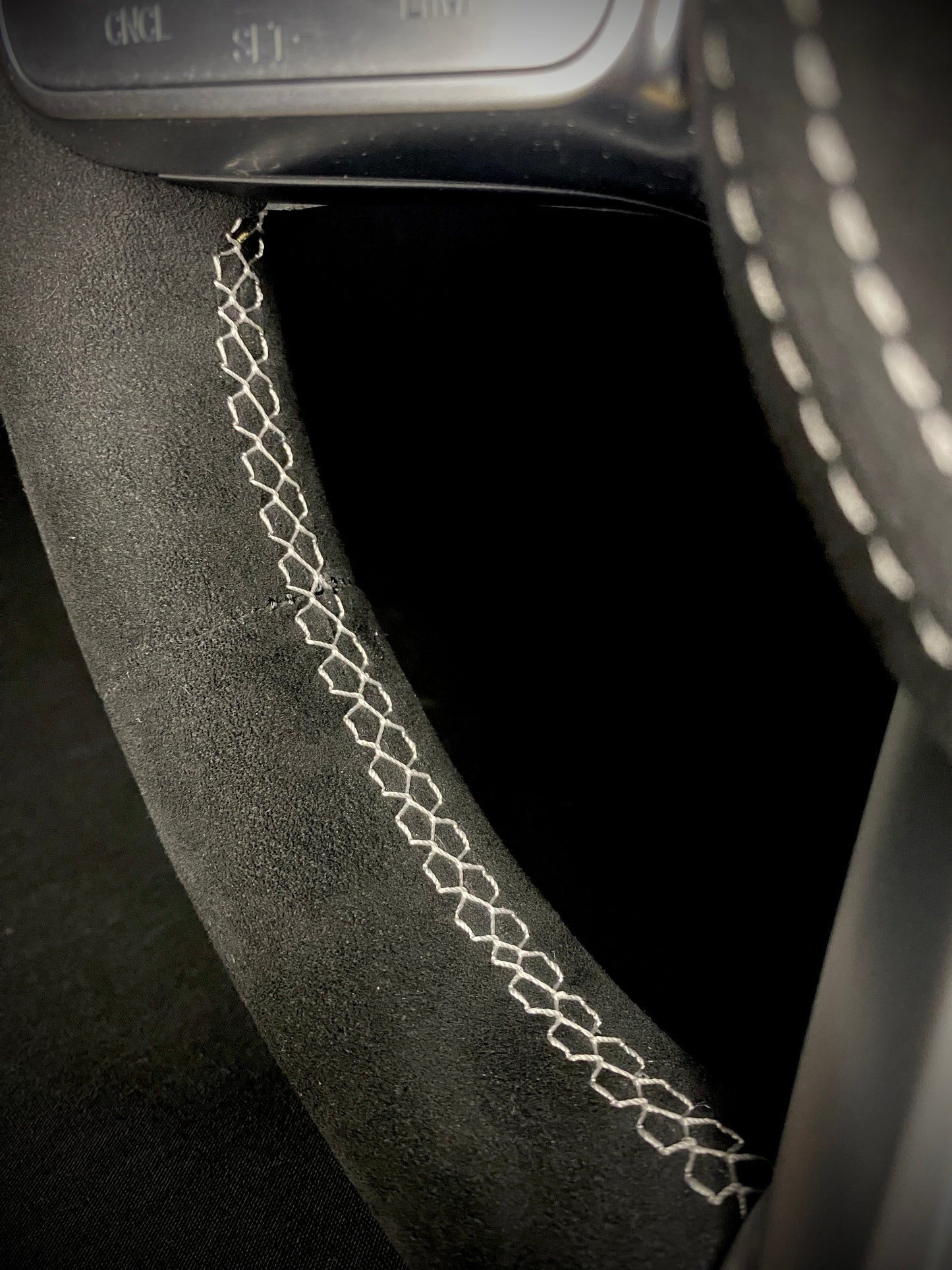 Mercedes AMG Sport Steering Wheel Alcantara (LED)