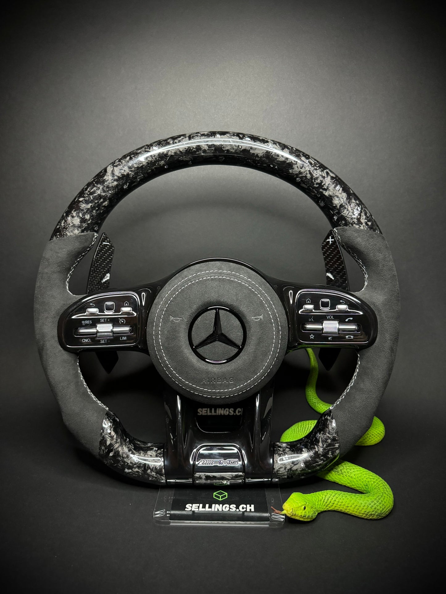 Mercedes AMG Sport Steering Wheel Forged Carbon Color Splitter (Upgrade to Facelift)