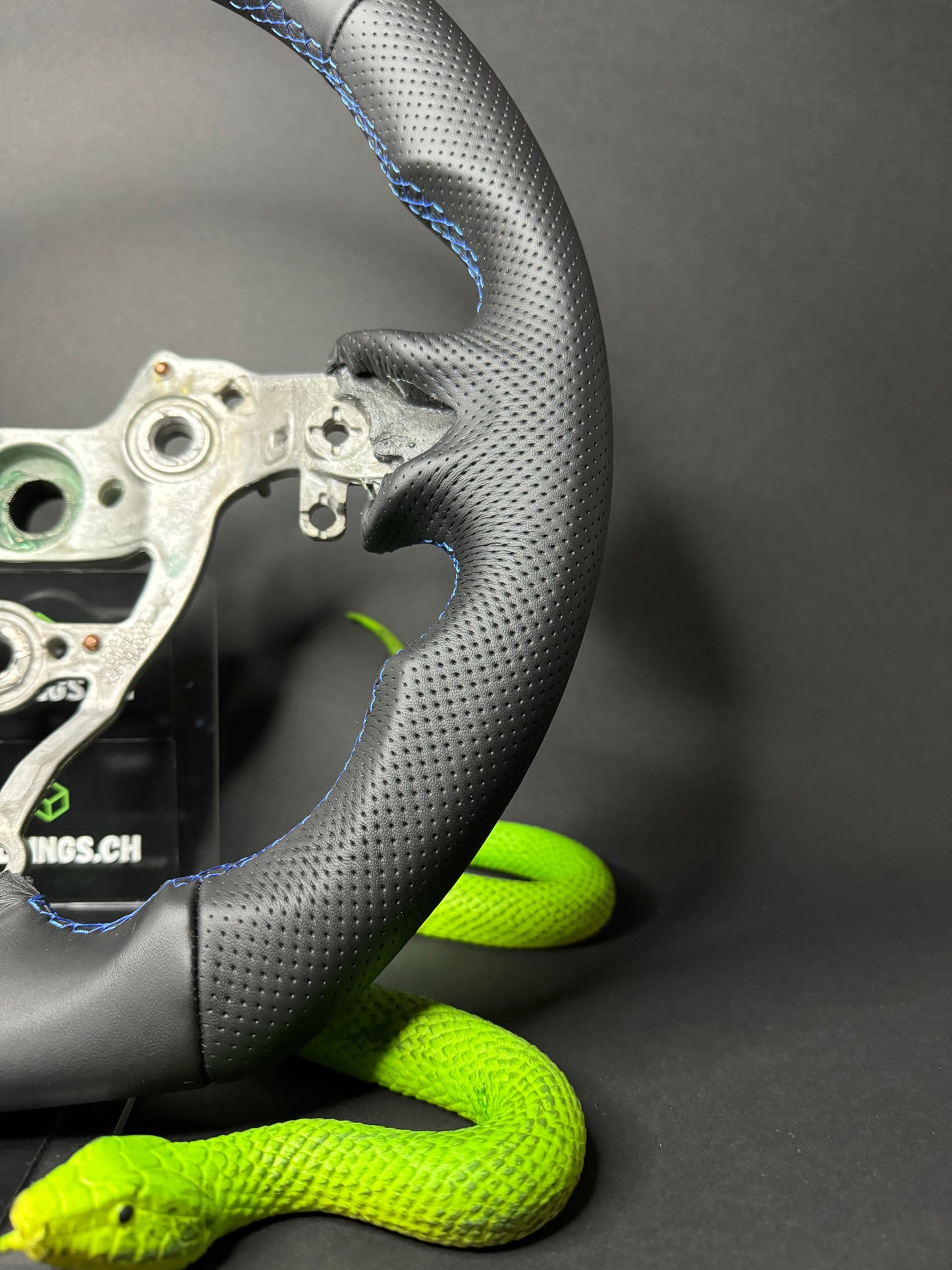 Hyundai Sport Steering Wheel Leather