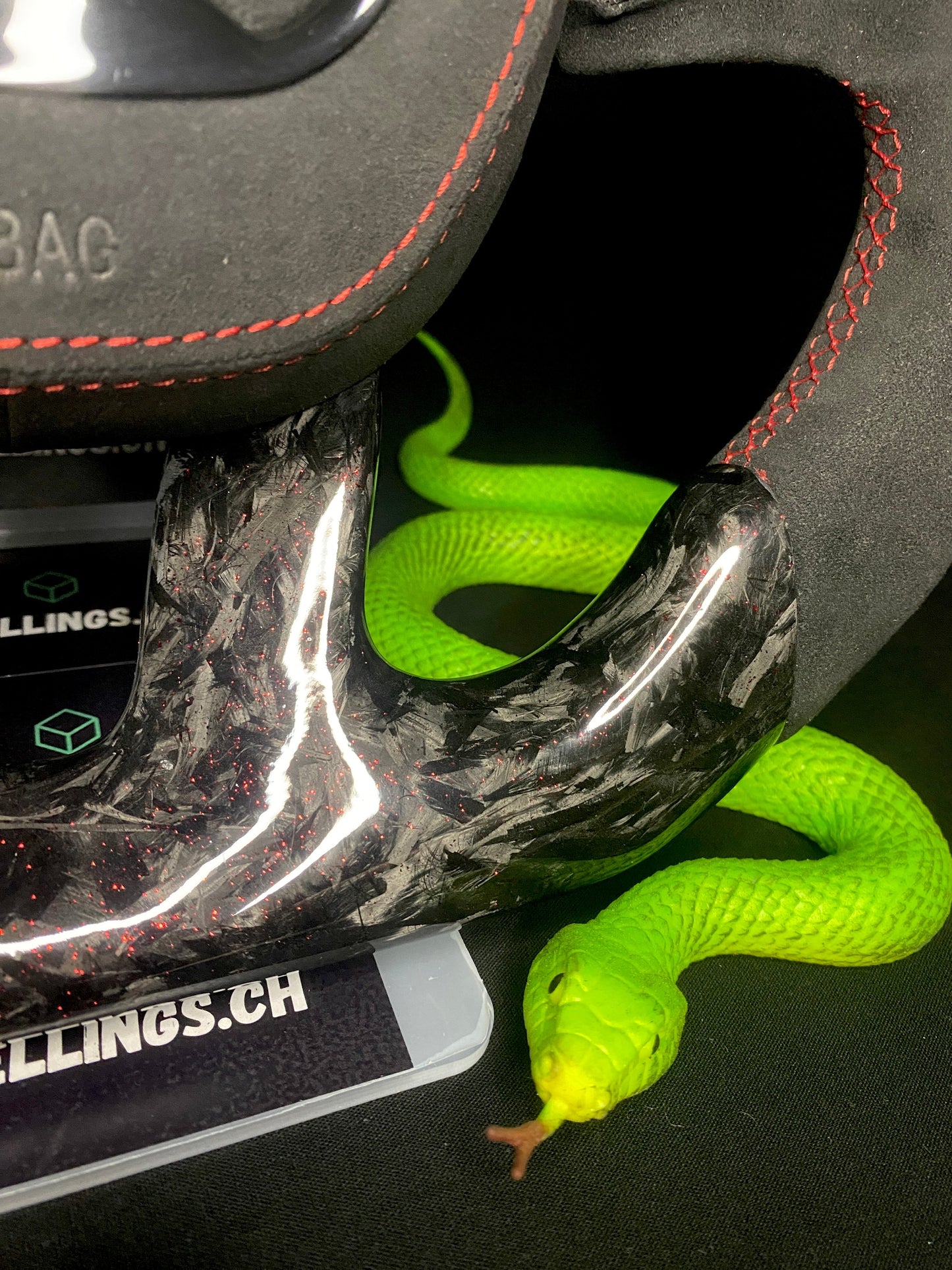 Jeep Sport Steering Wheel Forged Carbon Color Splitter