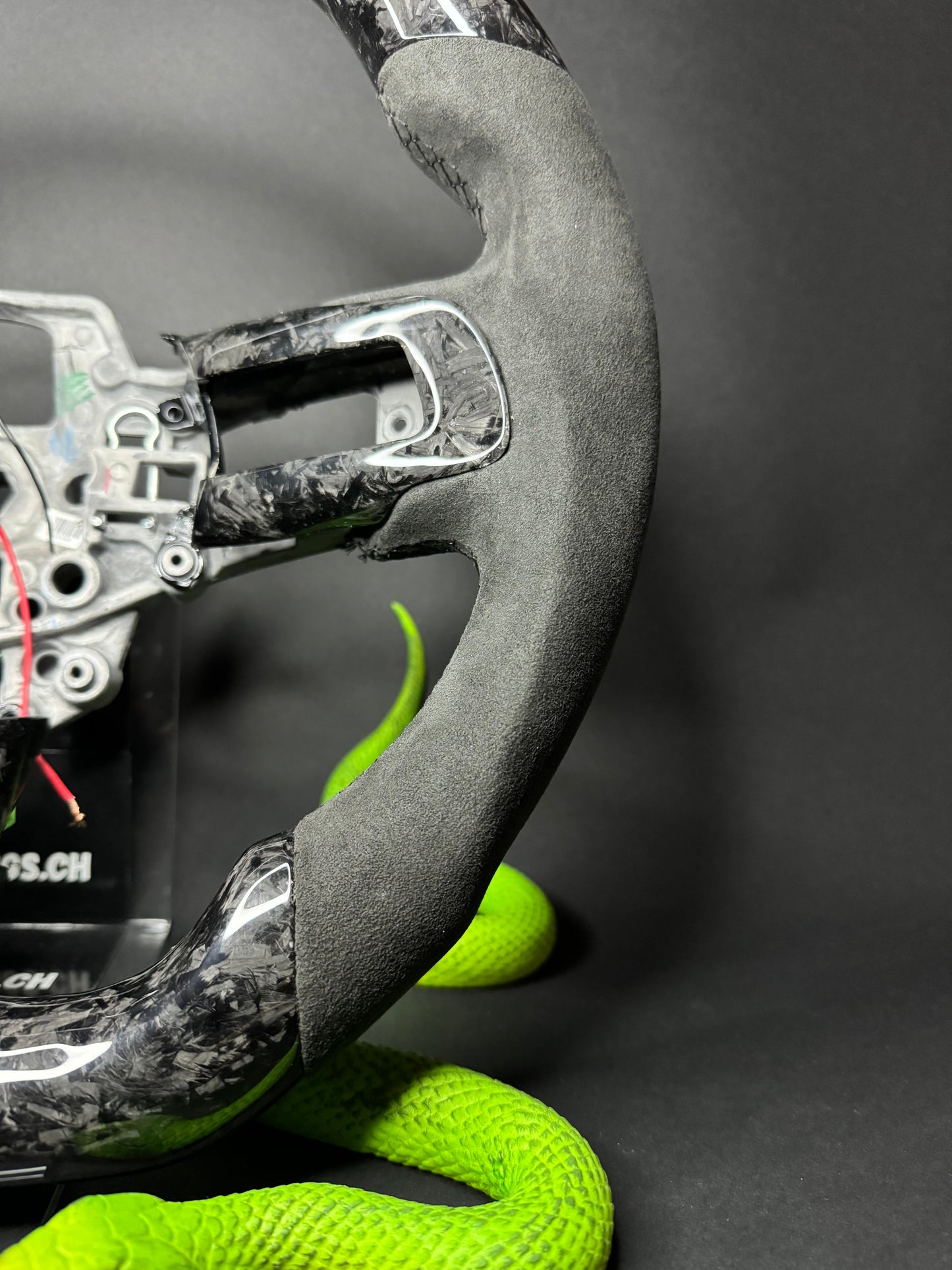 Ford Mustang Sports Steering Wheel Forged Carbon (LED)