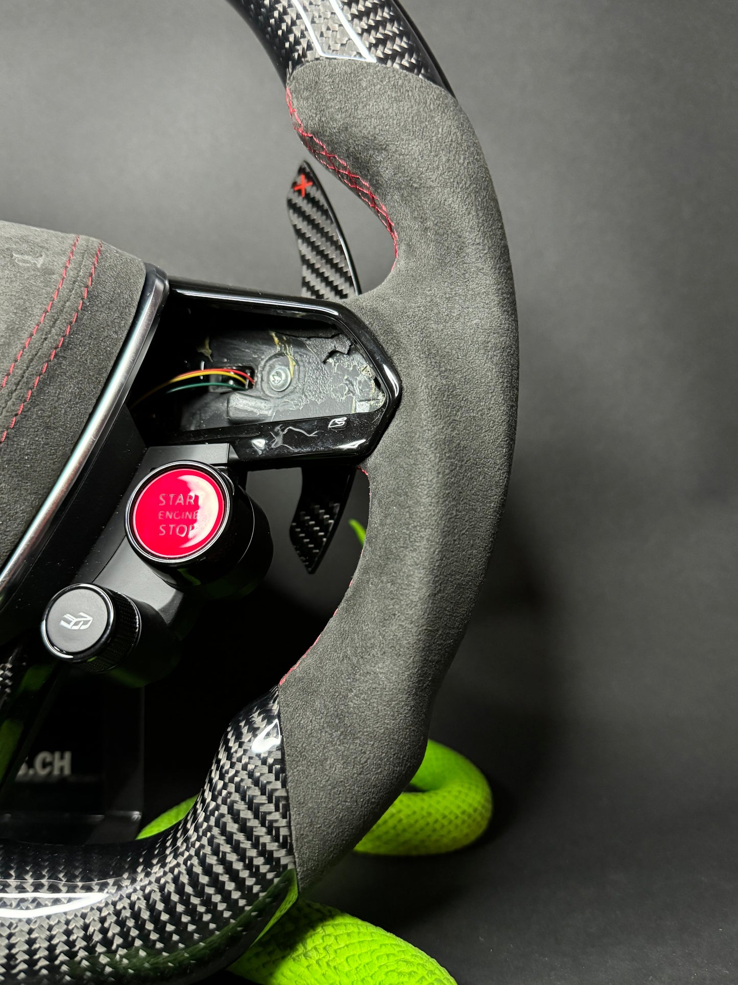 Audi Sport Steering Wheel Carbon (LED)