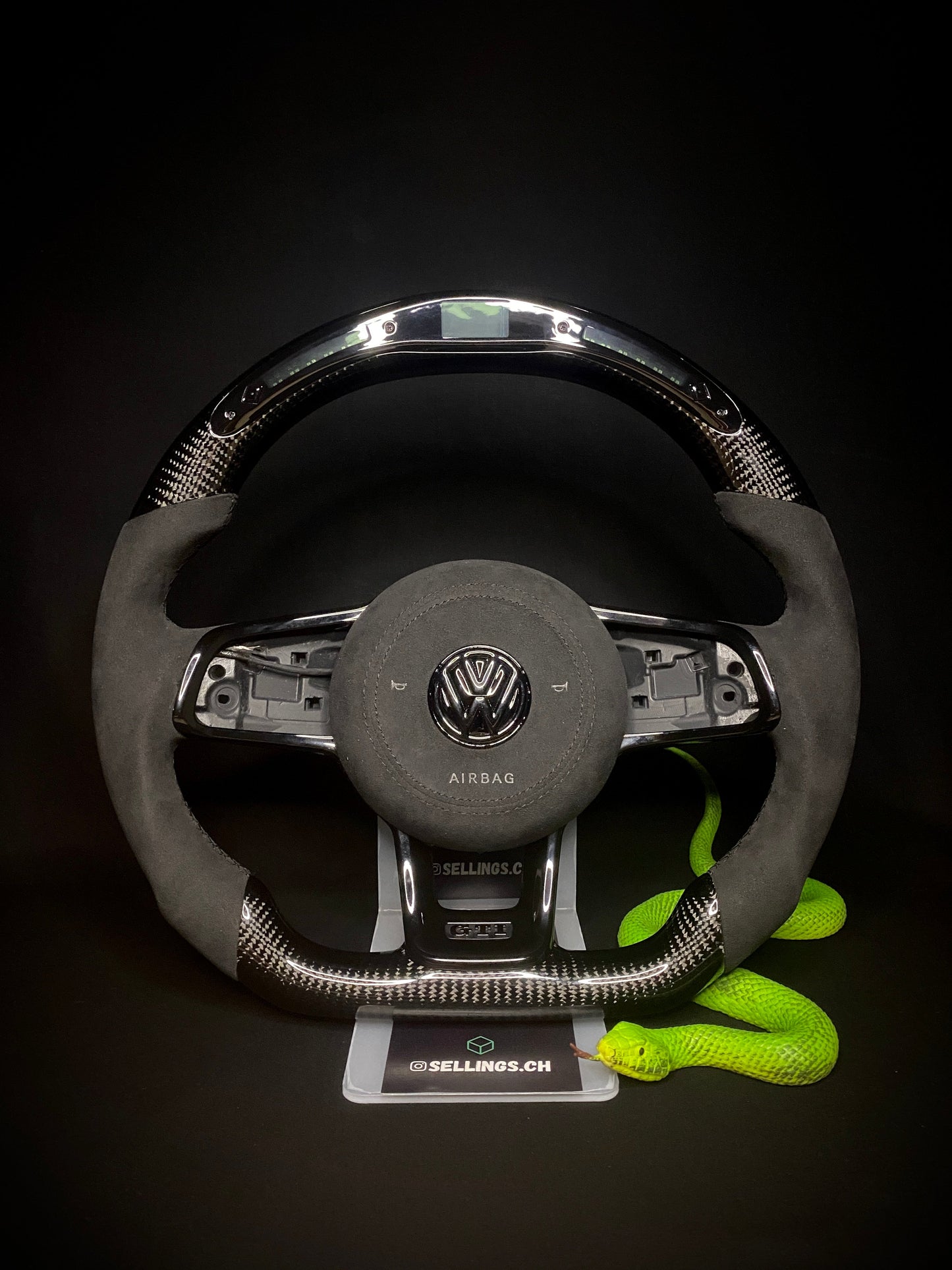 VW Golf 7/7.5 Sport Steering Wheel Carbon (LED) All Black