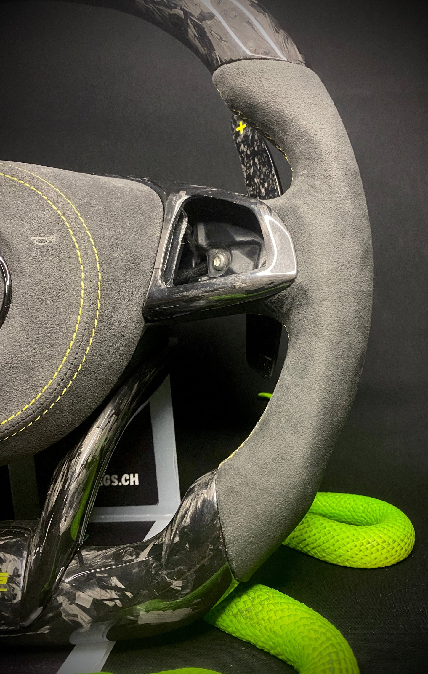 Mercedes AMG Sport Steering Wheel Forged Carbon (LED)