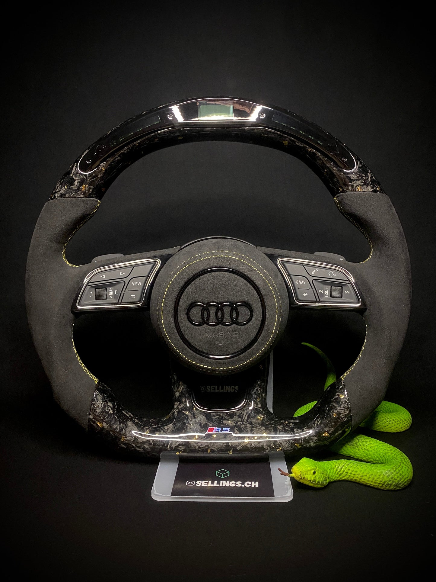 Audi Sport Steering Wheel Forged Carbon Color Splinter (LED)