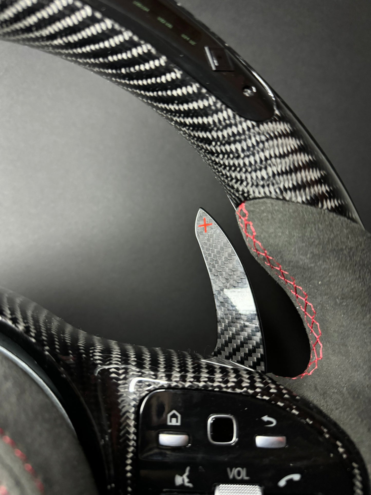 Mercedes AMG Sport Steering Wheel Carbon (LED)