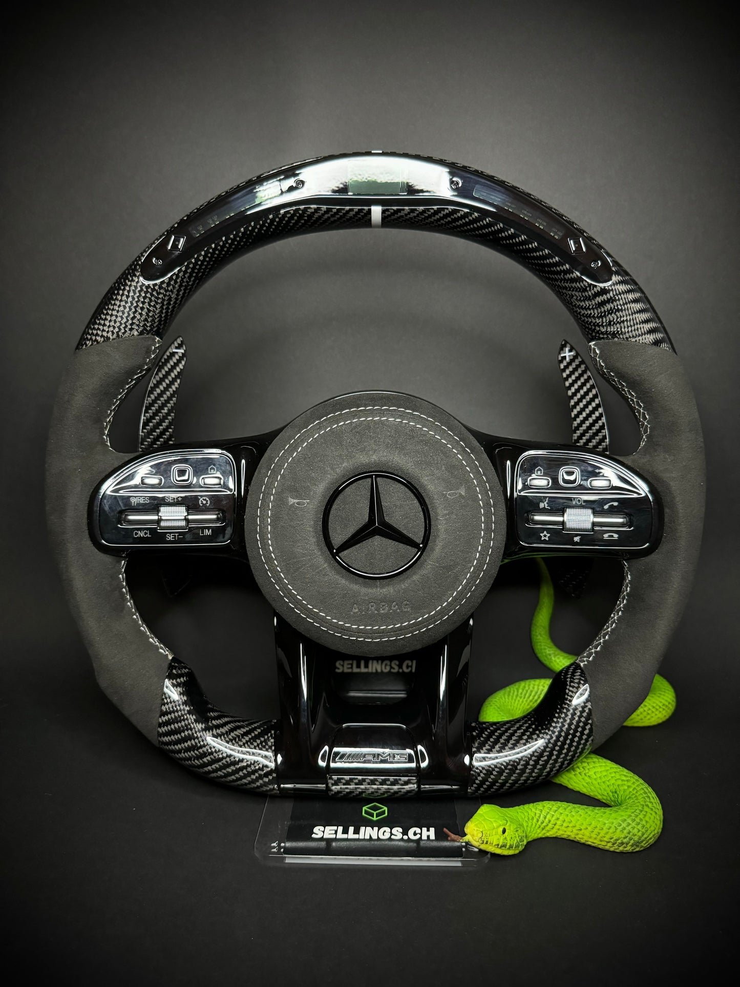Mercedes AMG Sport Steering Wheel Carbon (LED)