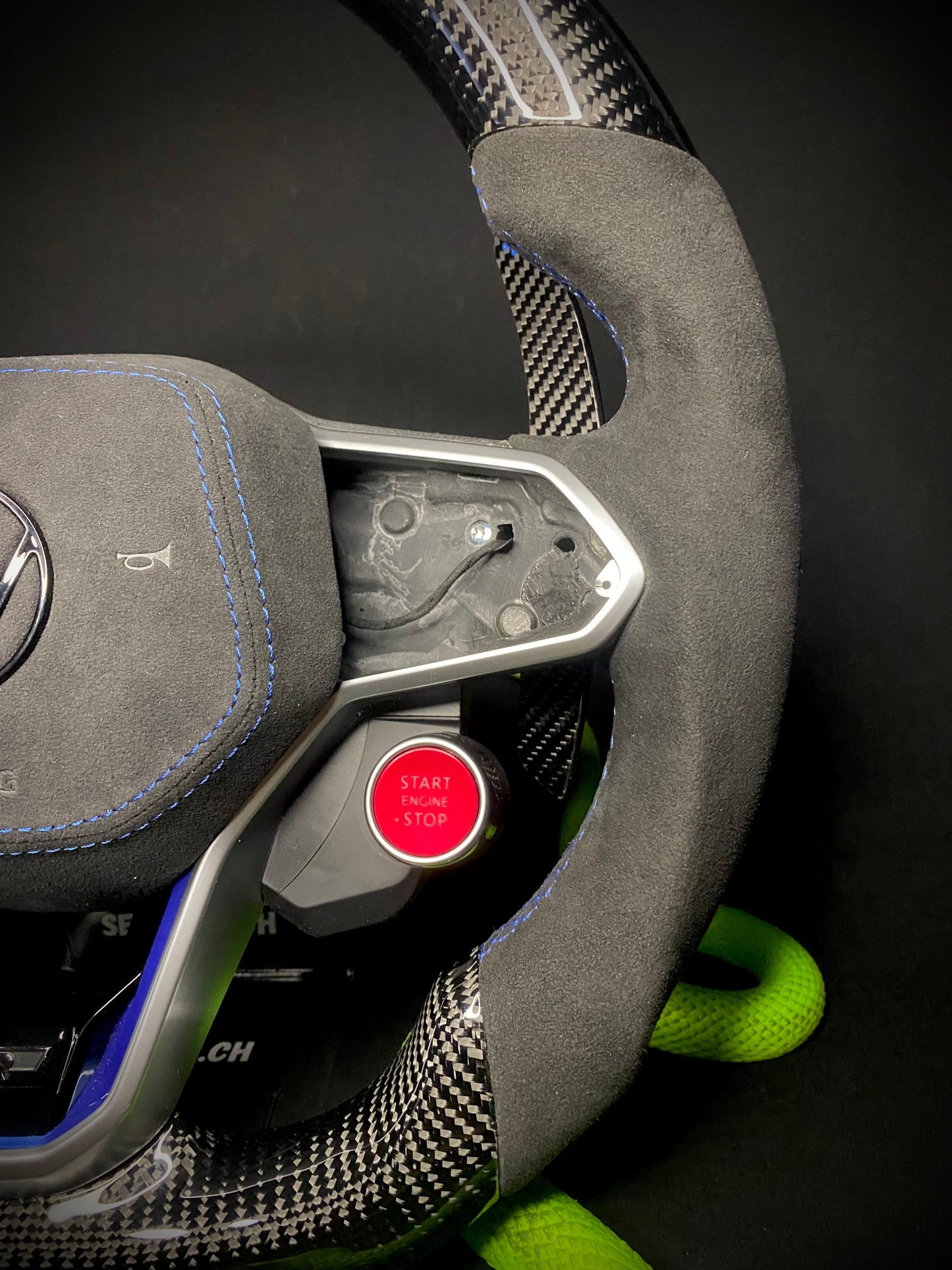 VW Golf 8 Sports Steering Wheel Carbon R8 (LED)