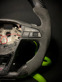 Seat Sport Steering Wheel Carbon (LED)