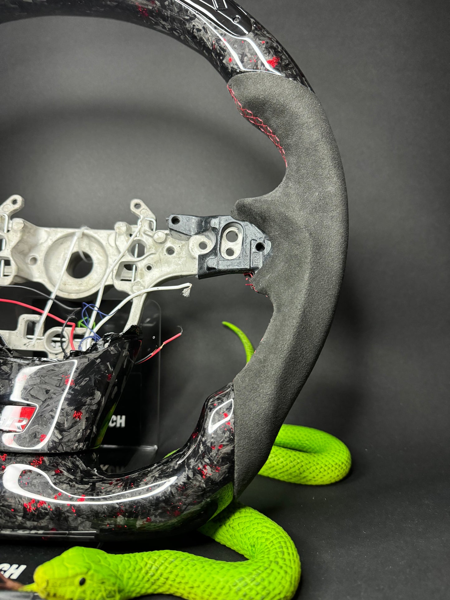 Toyota Yaris GR Sport Steering Wheel Forged Carbon Color Splitter (LED)