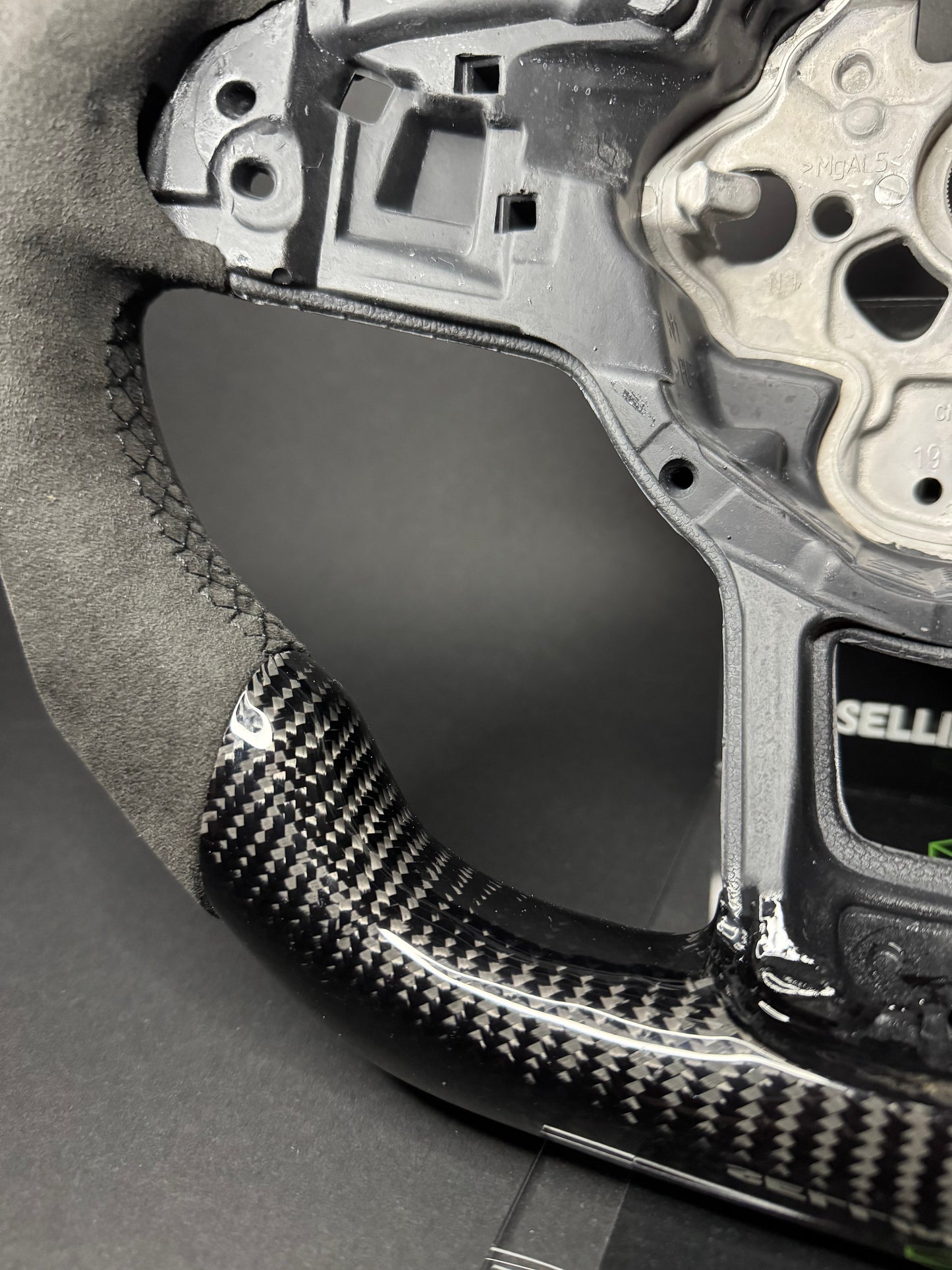 VW Golf 7/7.5 Carbon Sports Steering Wheel